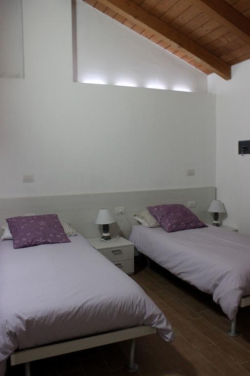 Al Castello Bed And Breakfast Cornate d'Adda Room photo