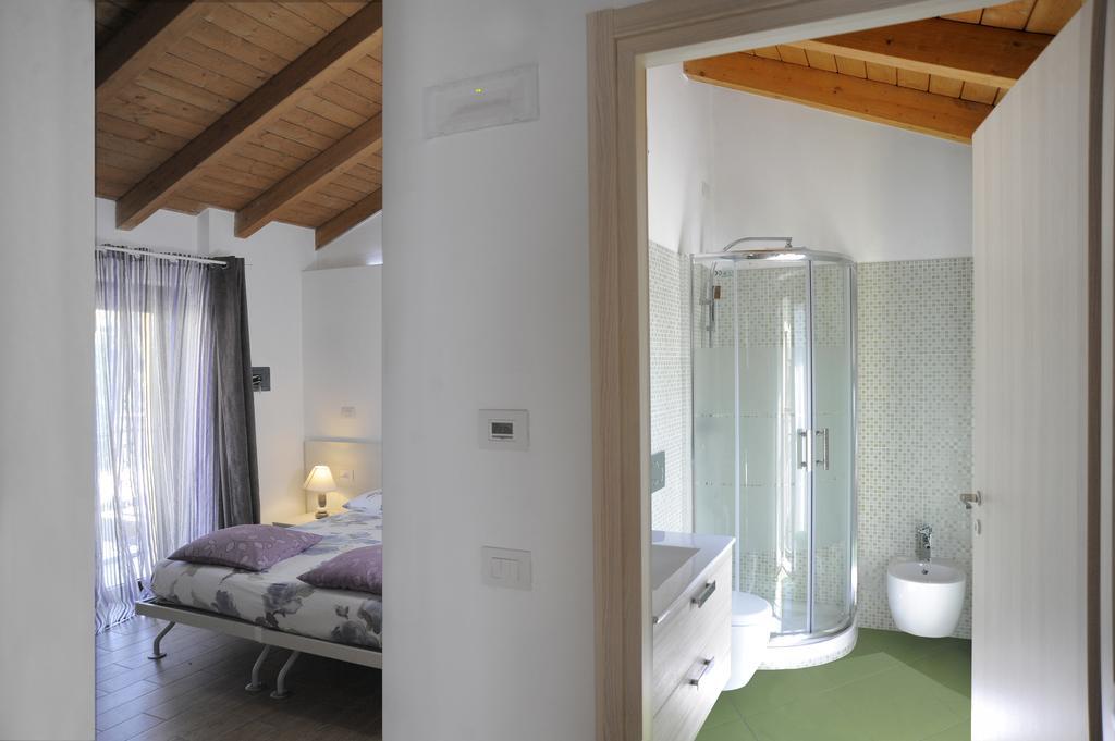 Al Castello Bed And Breakfast Cornate d'Adda Exterior photo